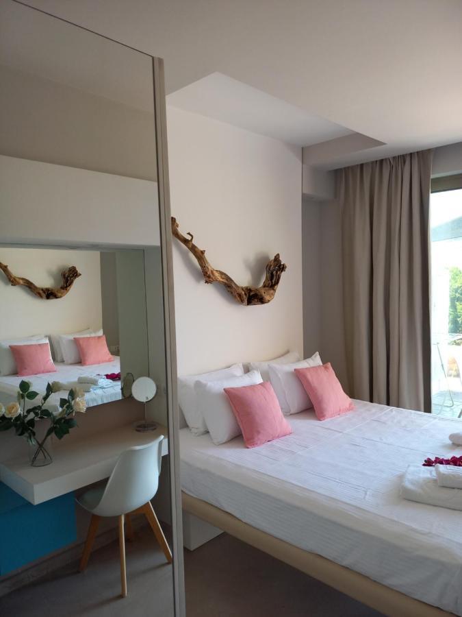 Core Luxury Suites (Adults Only) Σκιάθος Πόλη Εξωτερικό φωτογραφία